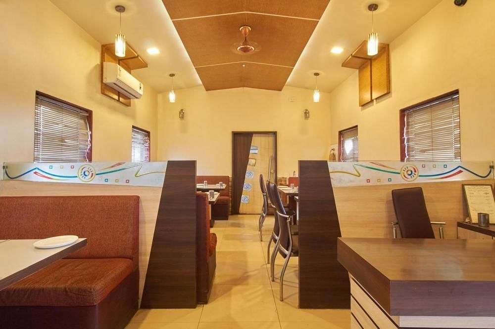 Hotel Oyo 14943 Shubh Suvidha Somnāth Esterno foto