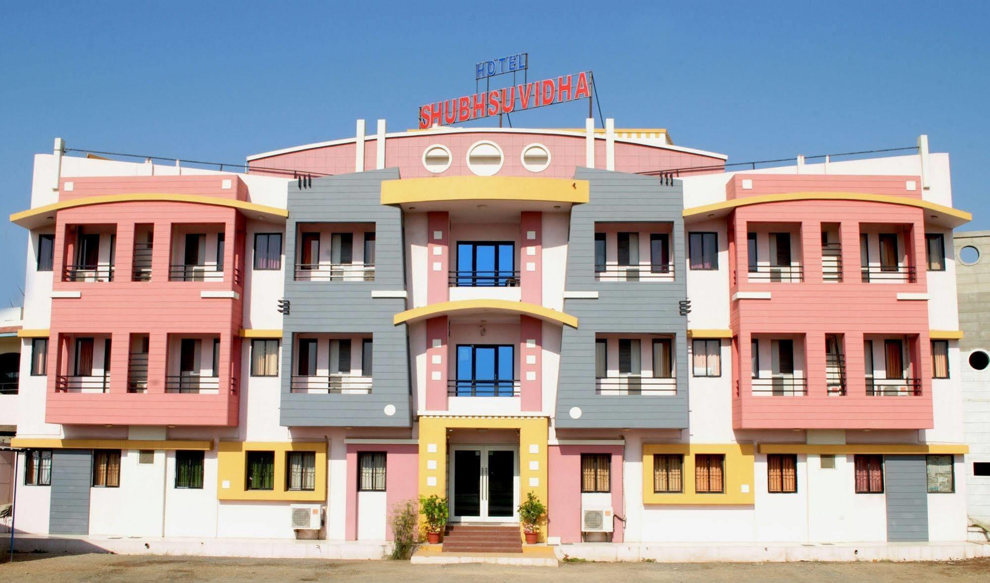 Hotel Oyo 14943 Shubh Suvidha Somnāth Esterno foto