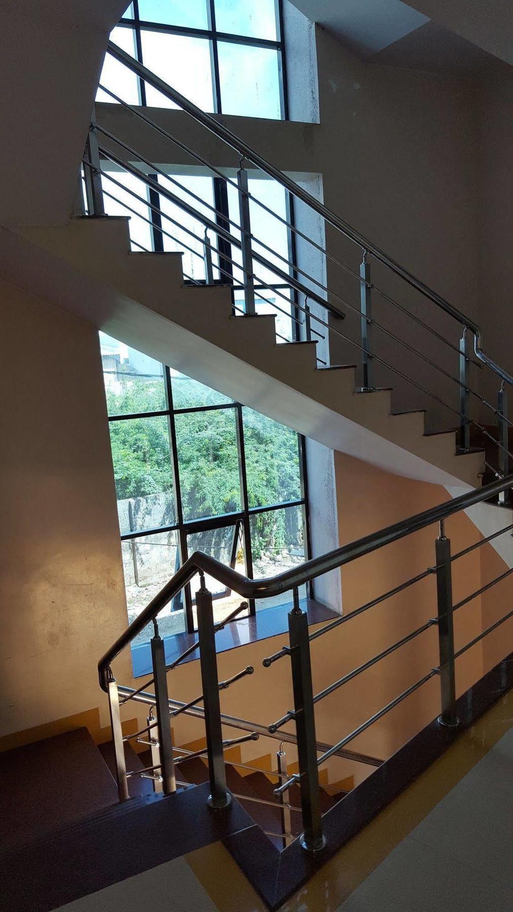 Hotel Oyo 14943 Shubh Suvidha Somnāth Esterno foto