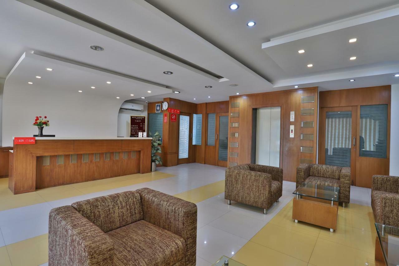 Hotel Oyo 14943 Shubh Suvidha Somnāth Esterno foto