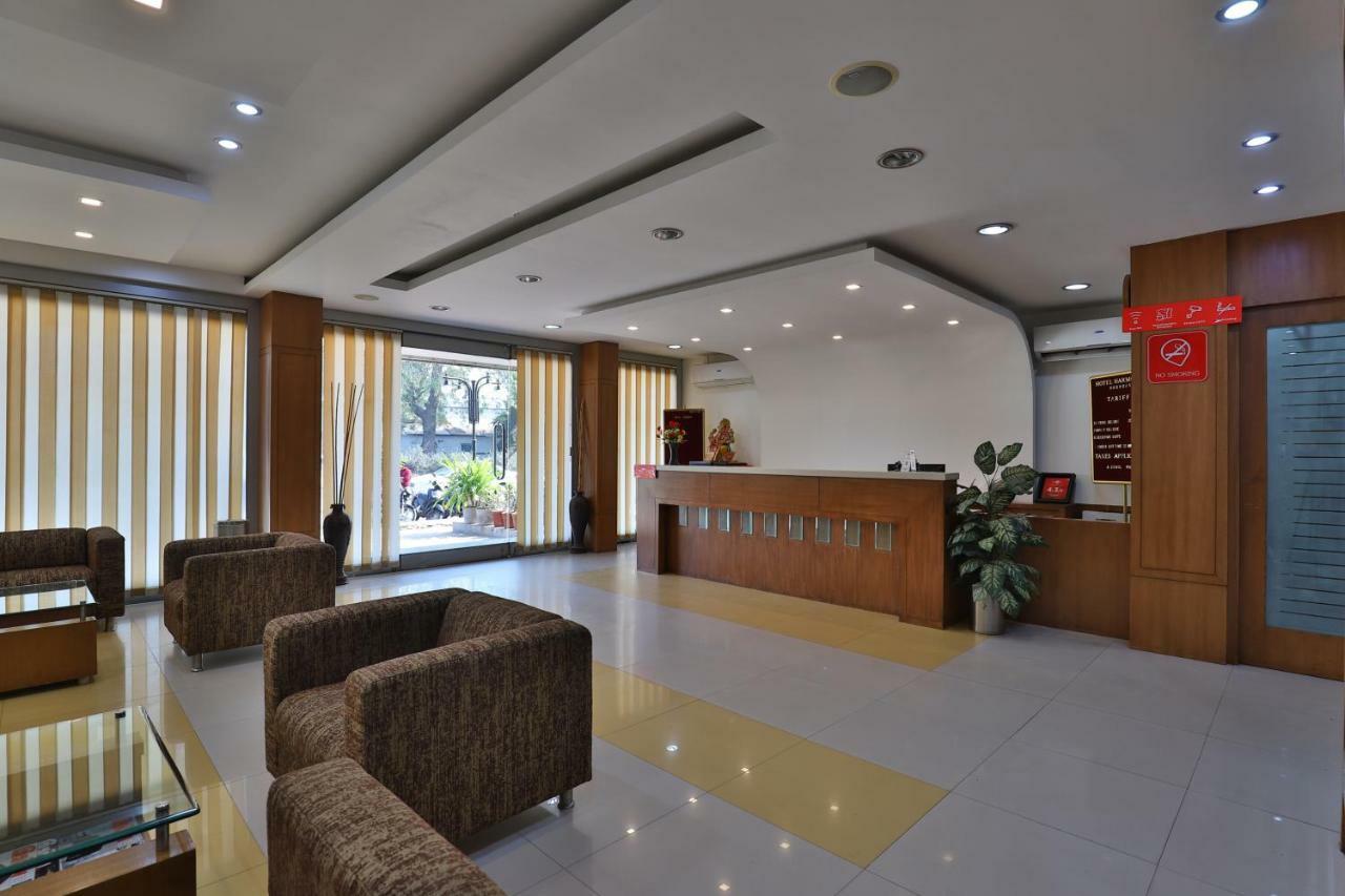 Hotel Oyo 14943 Shubh Suvidha Somnāth Esterno foto