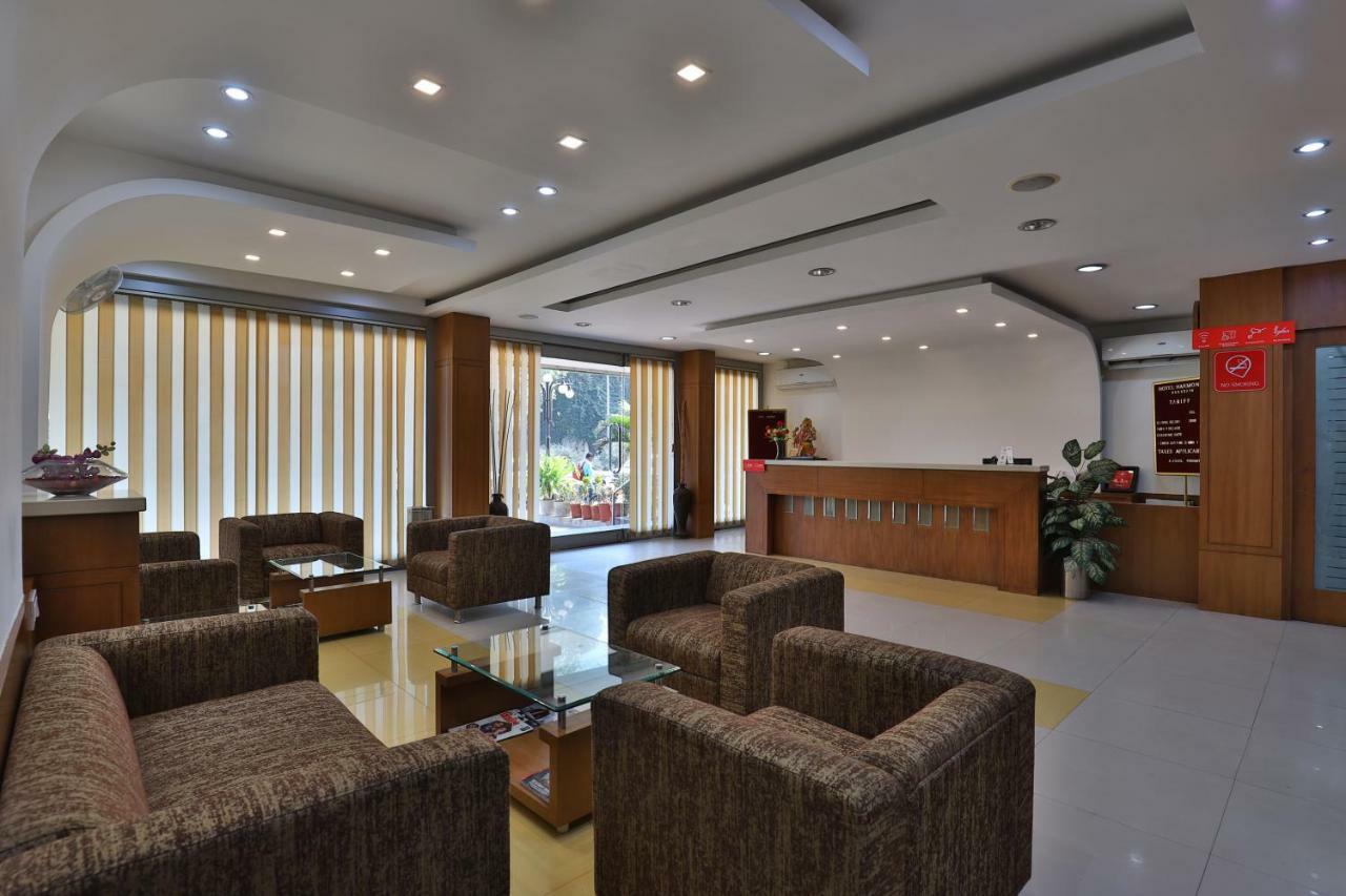 Hotel Oyo 14943 Shubh Suvidha Somnāth Esterno foto